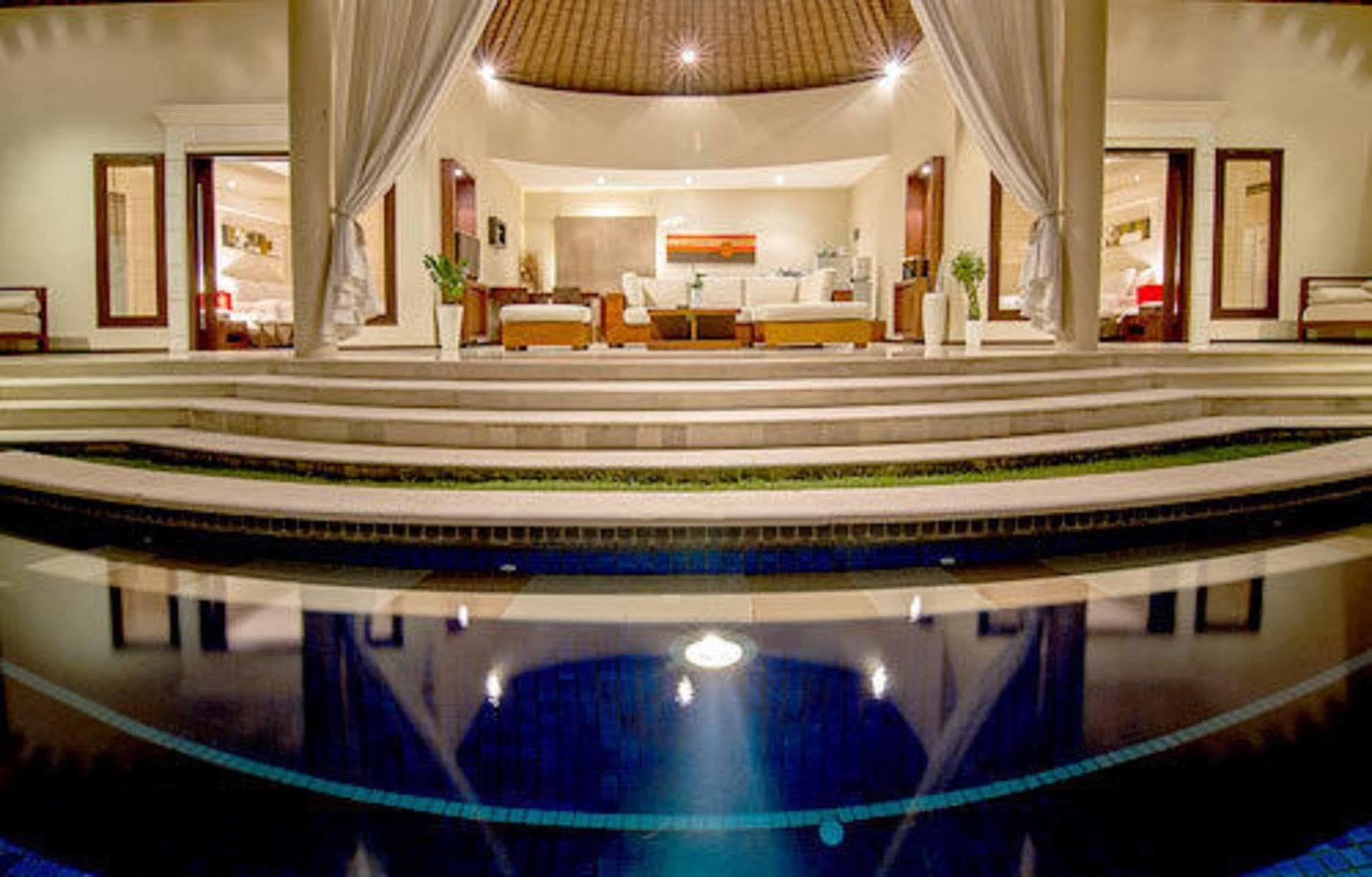 Arsa Villa Bali Seminyak  Luaran gambar